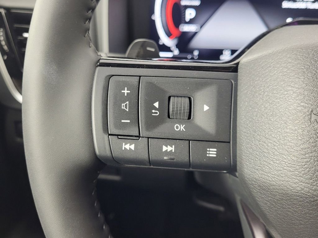 2025 Nissan Rogue Platinum - Photo 27