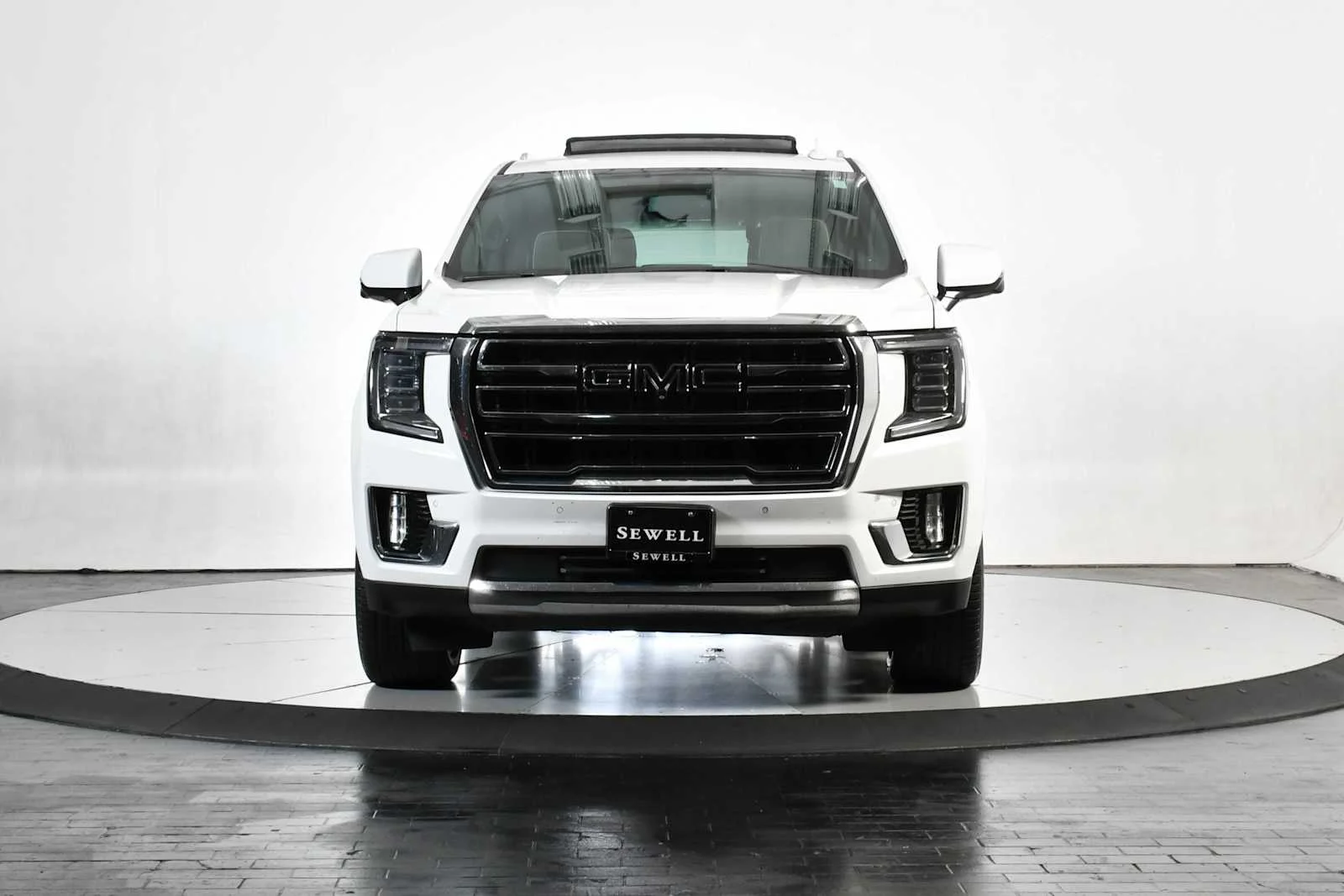Used 2022 Summit White GMC SLT image 9