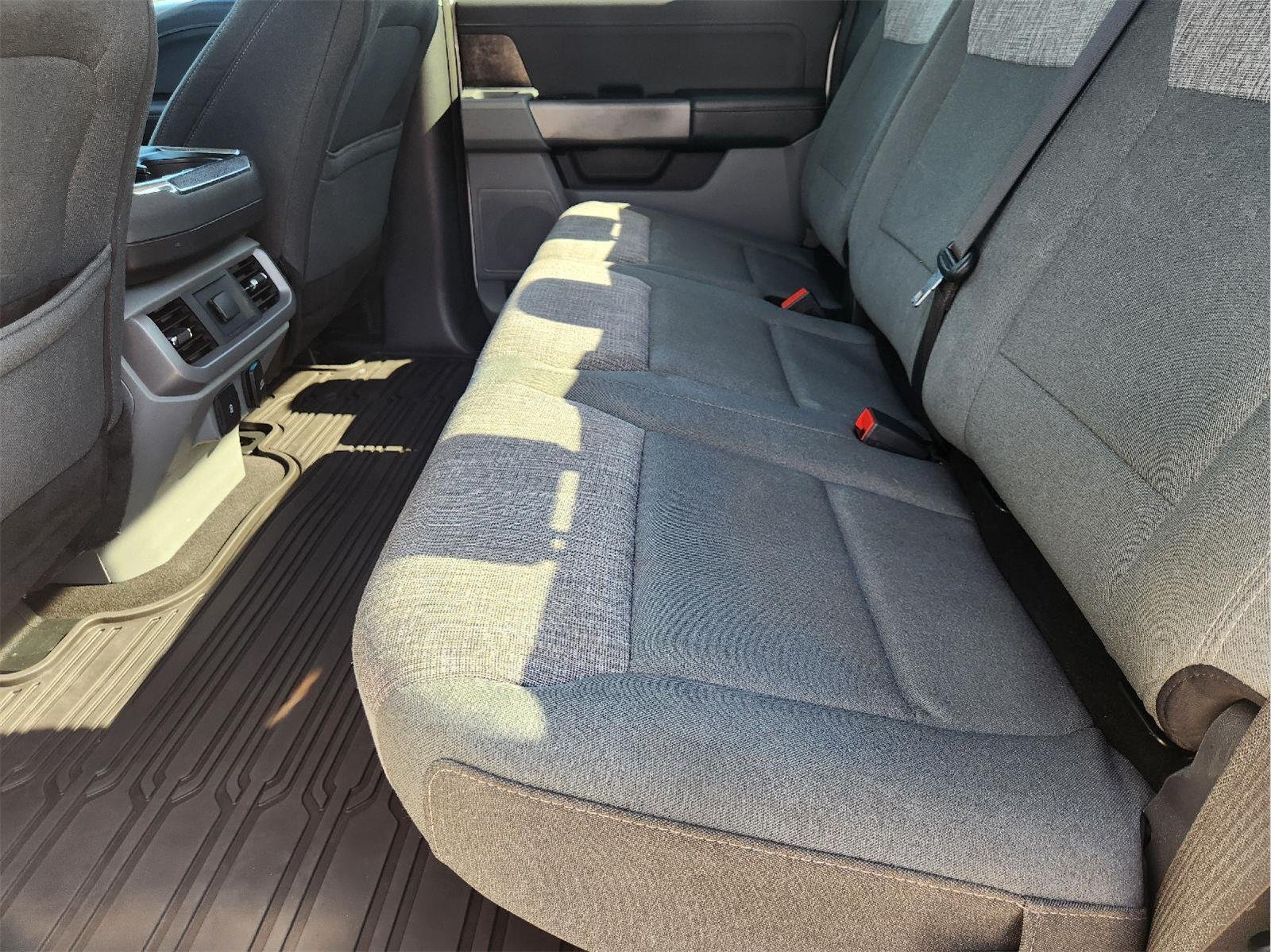 2023 Ford F-150 photo 31 of 34