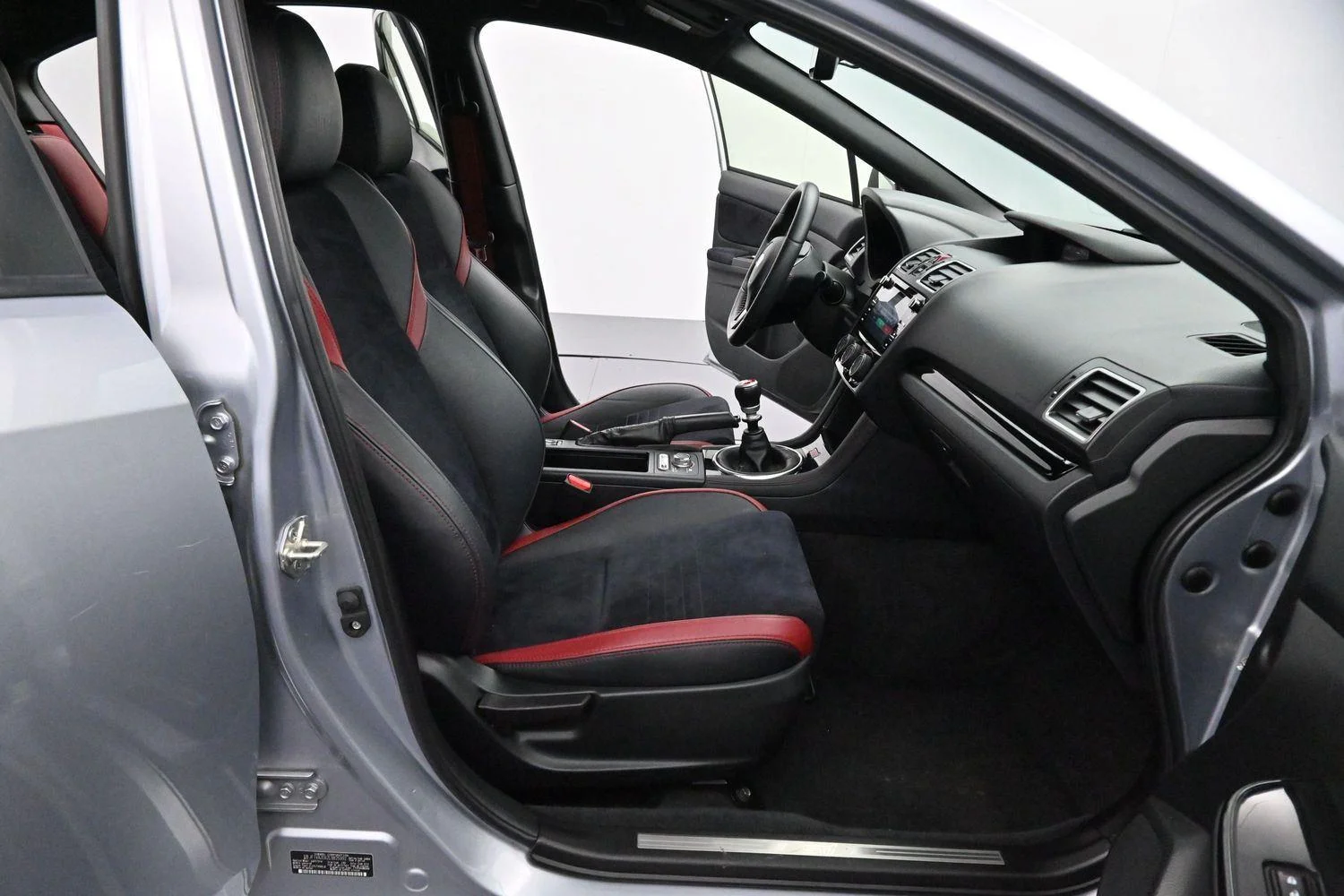 Used 2020 Ice Silver Metallic Subaru STI image 28