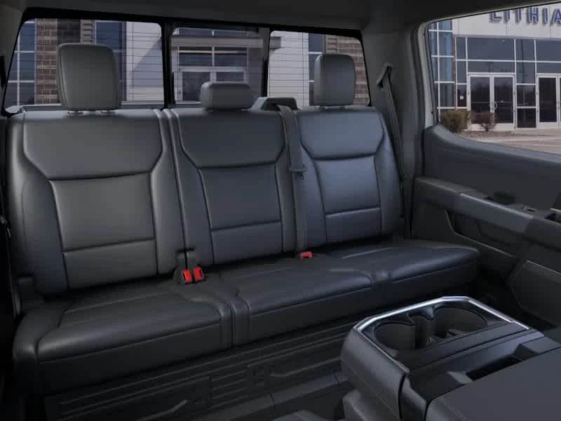 New 2026 Oxford White Ford XLT image 11