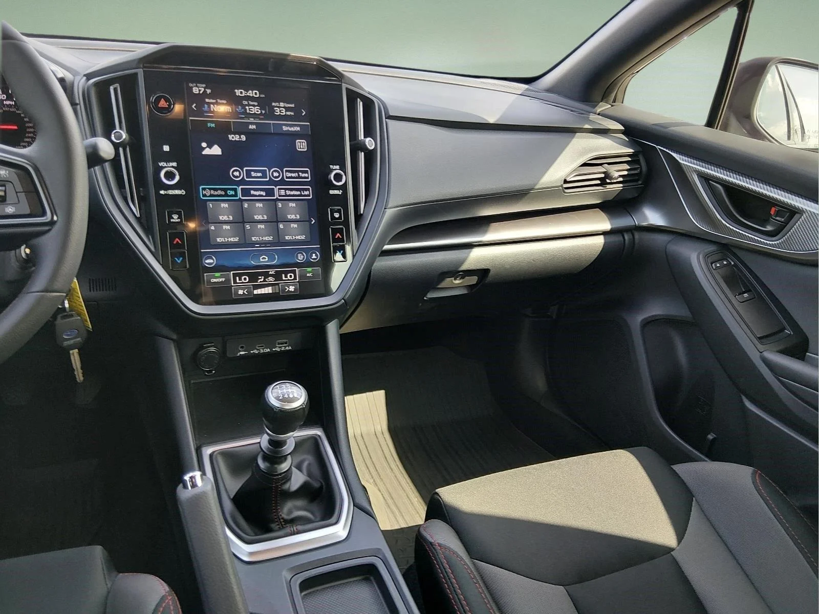 Used 2024 Sapphire Blue Pearl Subaru BASE image 17