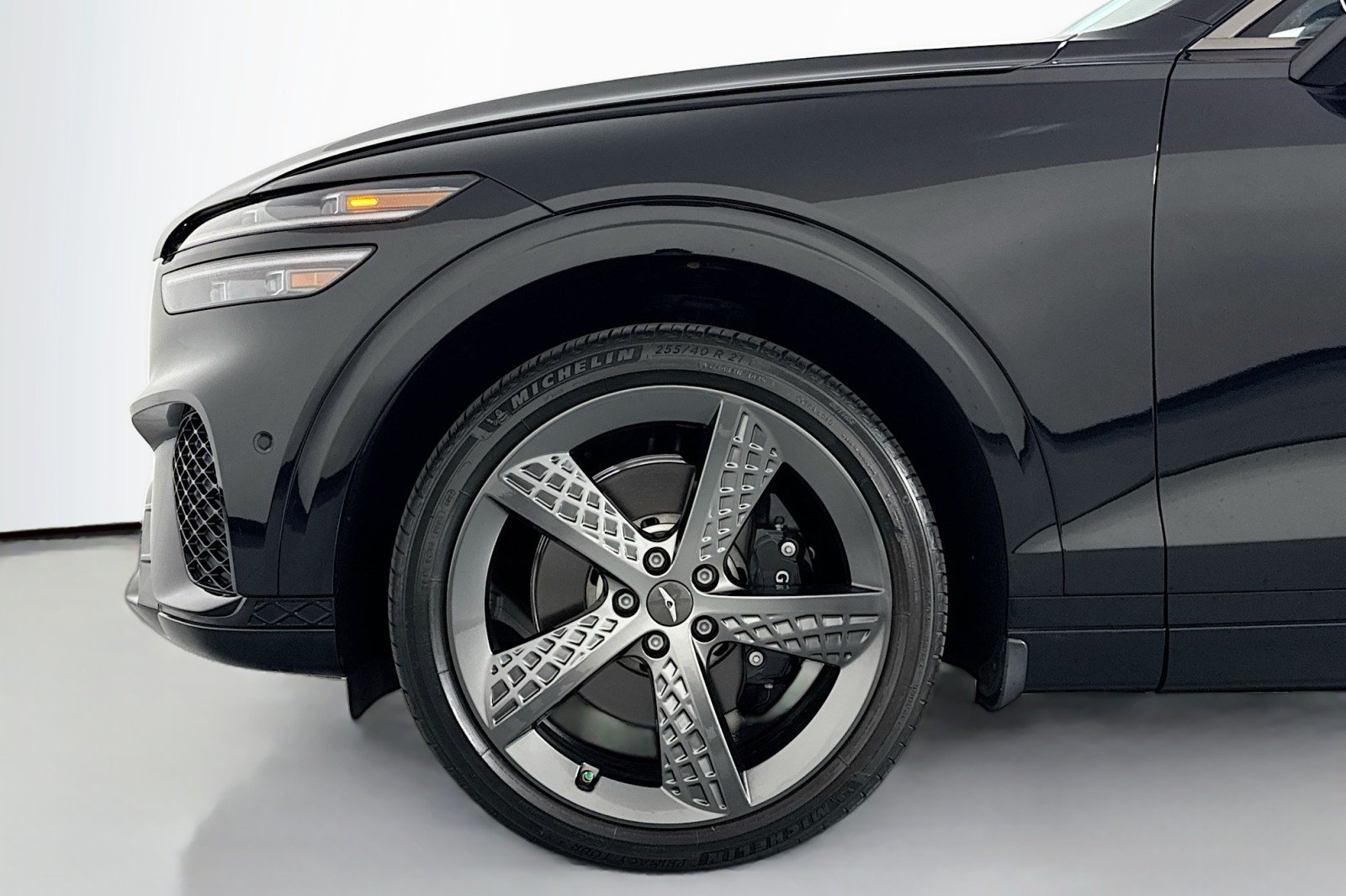 2023 GENESIS GV70 Standard - Photo 9