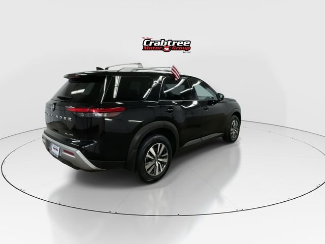 Used 2024 Black Nissan SL image 7