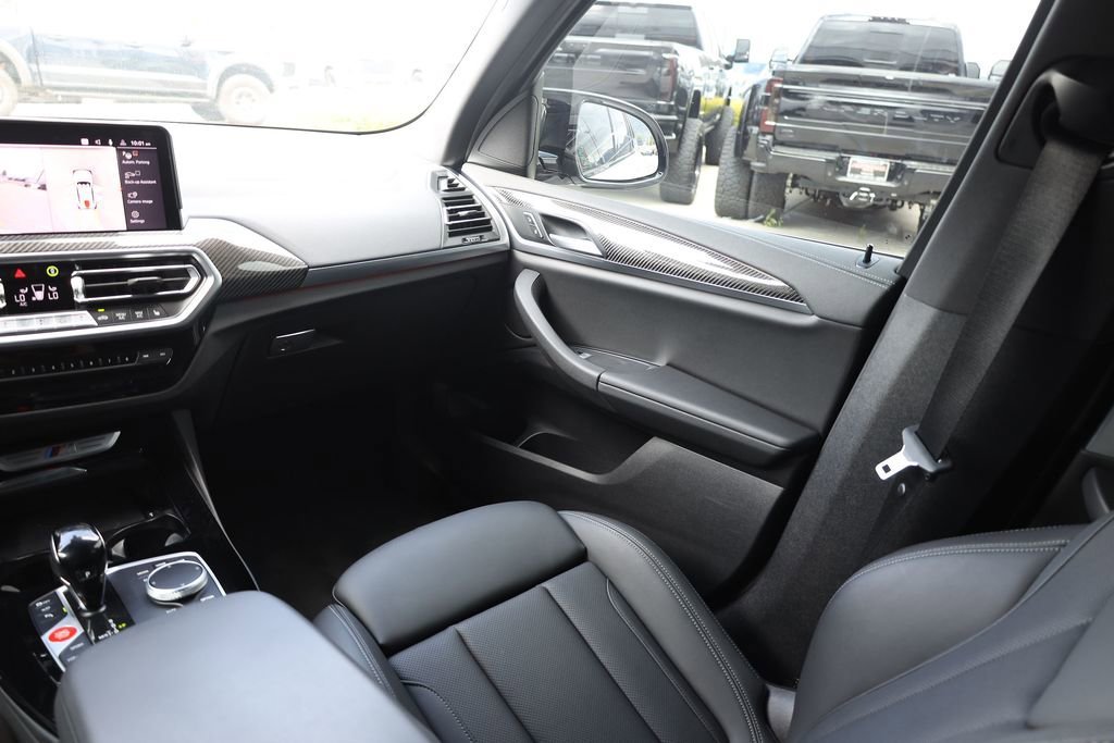 Used 2024 Alpine White BMW M40i image 20