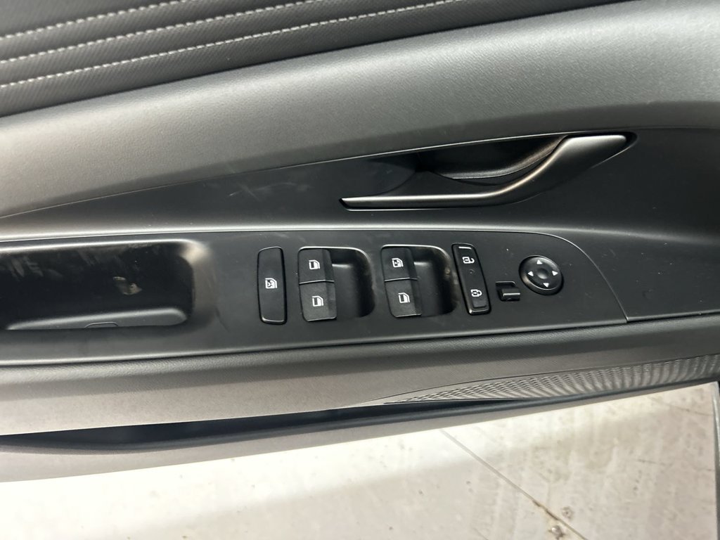 Used 2026 Abyss Black Hyundai SEL Sport image 14