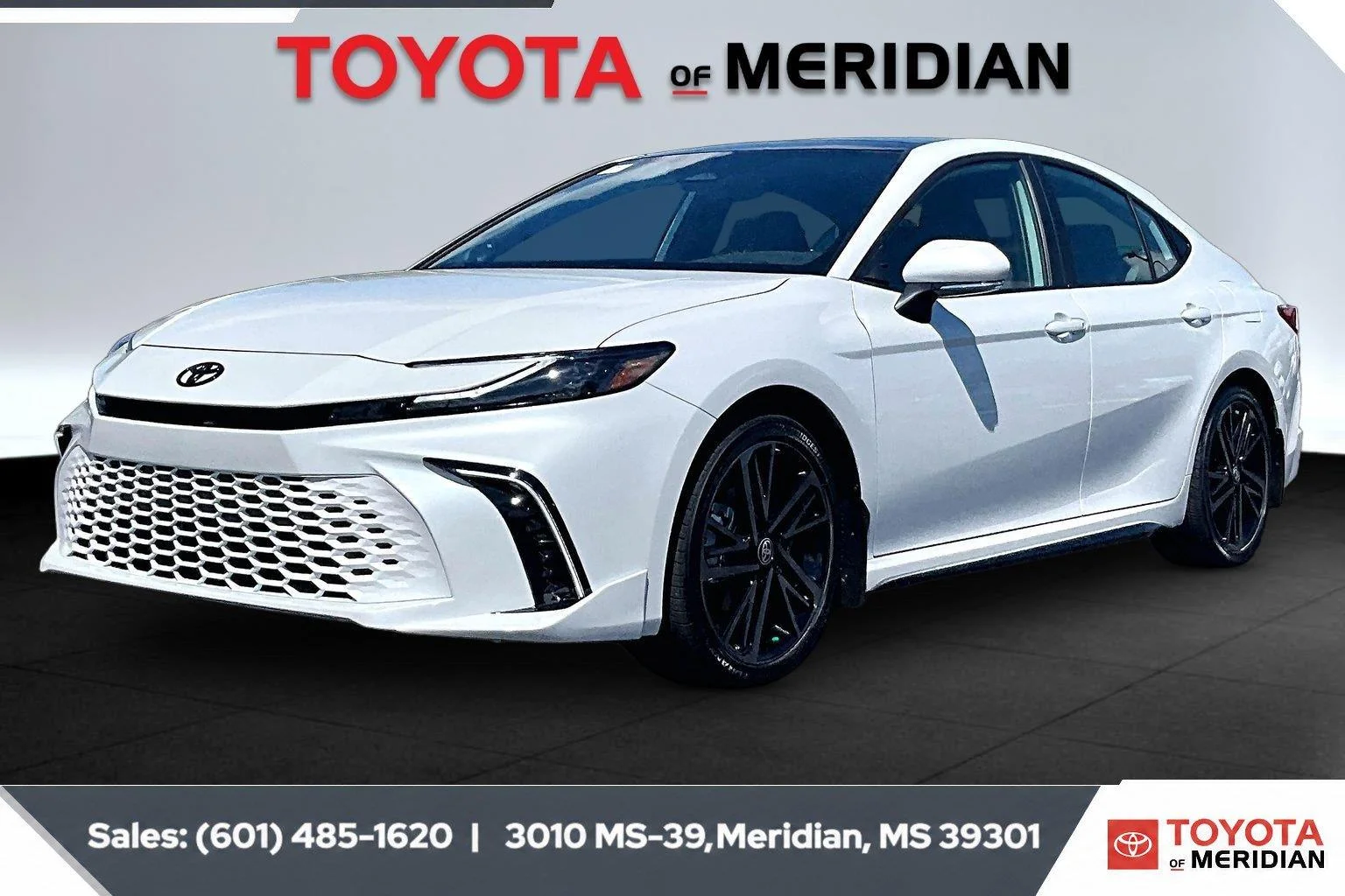 Used 2026 Wind Chill Pearl Toyota XSE image 10