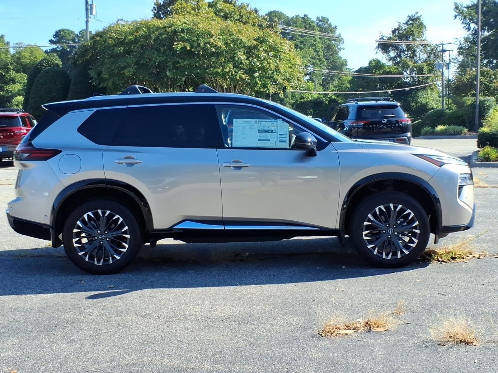 2026 Nissan Rogue Platinum - Photo 6