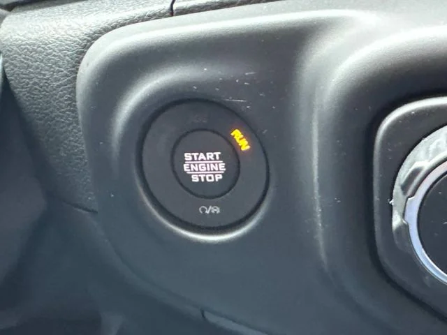 Used 2023 Black Jeep Sport S image 36