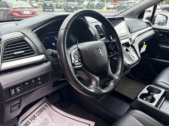 Used 2024 Modern Steel Metallic Honda Touring image 13