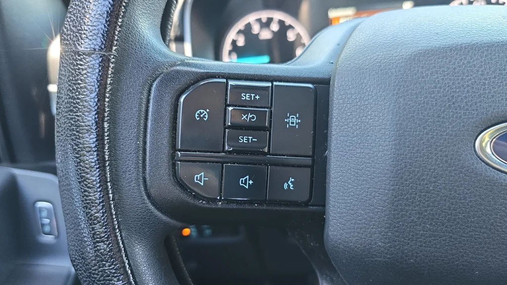 Used 2021 Black Ford XL image 12