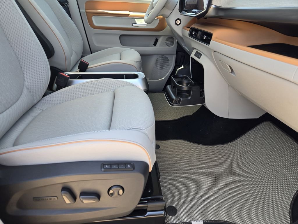 2025 Volkswagen ID. Buzz 1st Edition - Photo 11