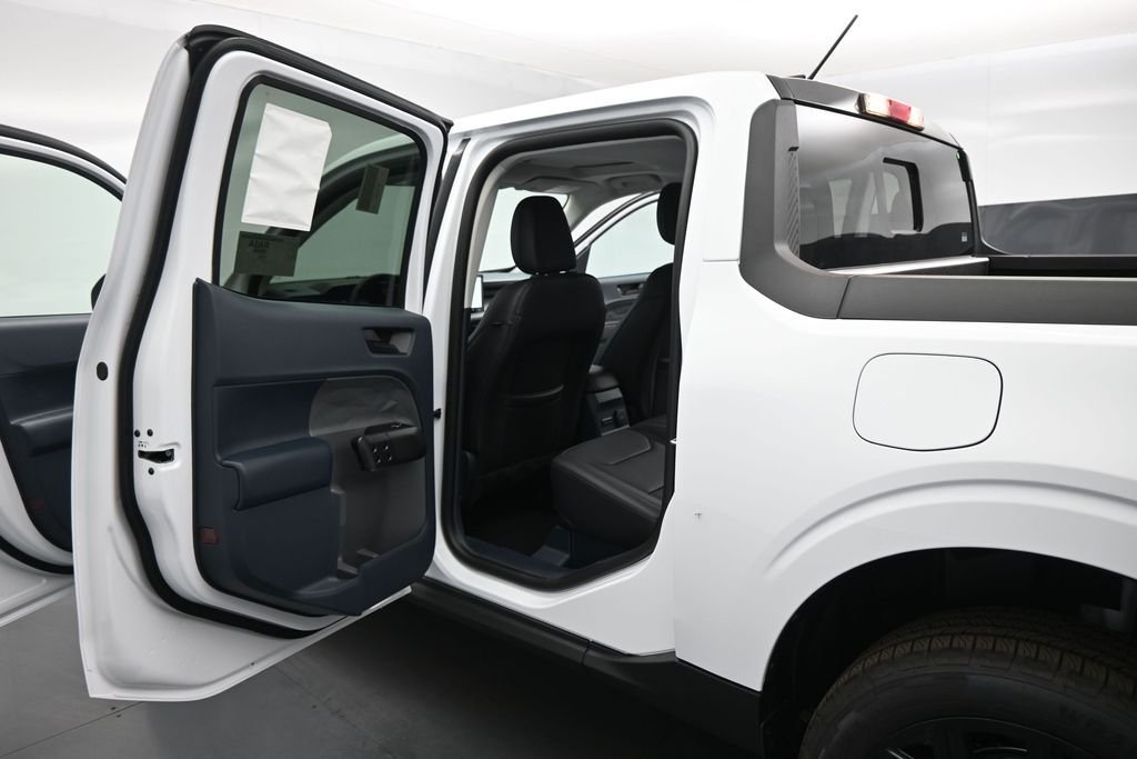 New 2026 White Ford Lariat image 19