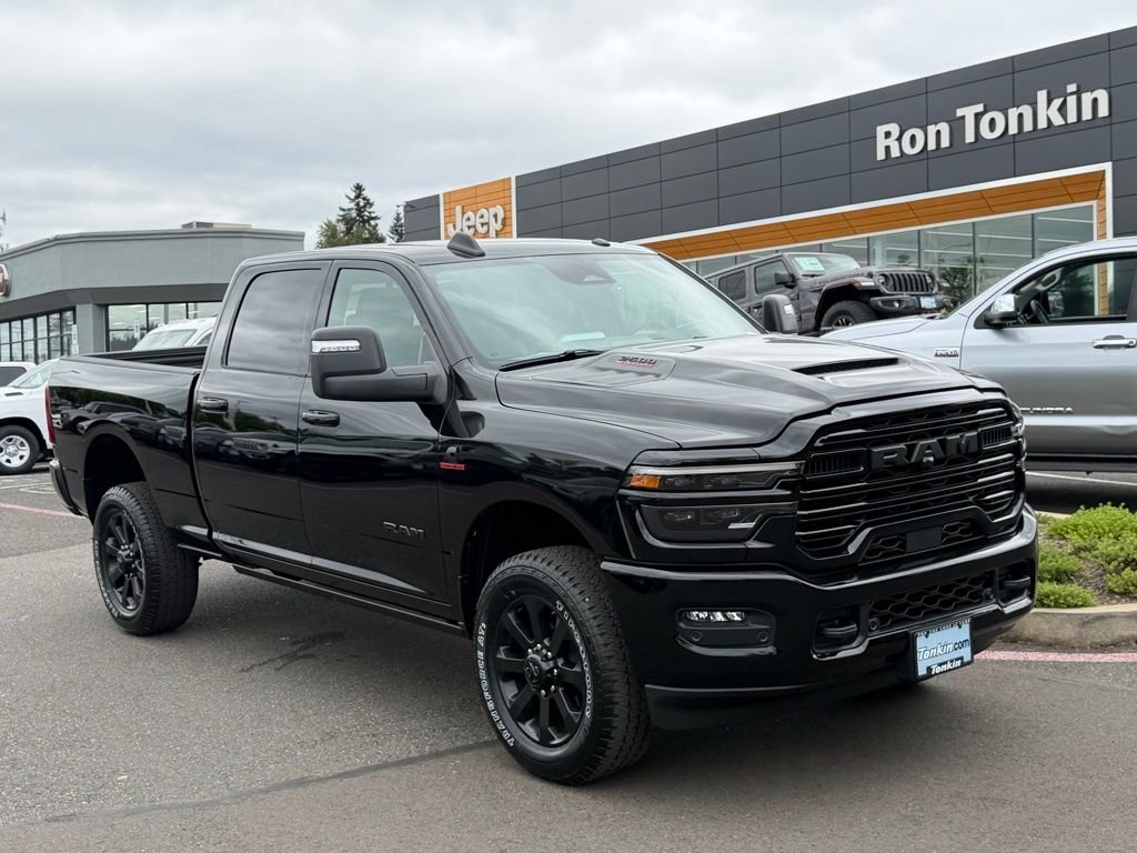 New 2026 Diamond Black Crystal Pearl-Coat Exterior Paint RAM Laramie image 2