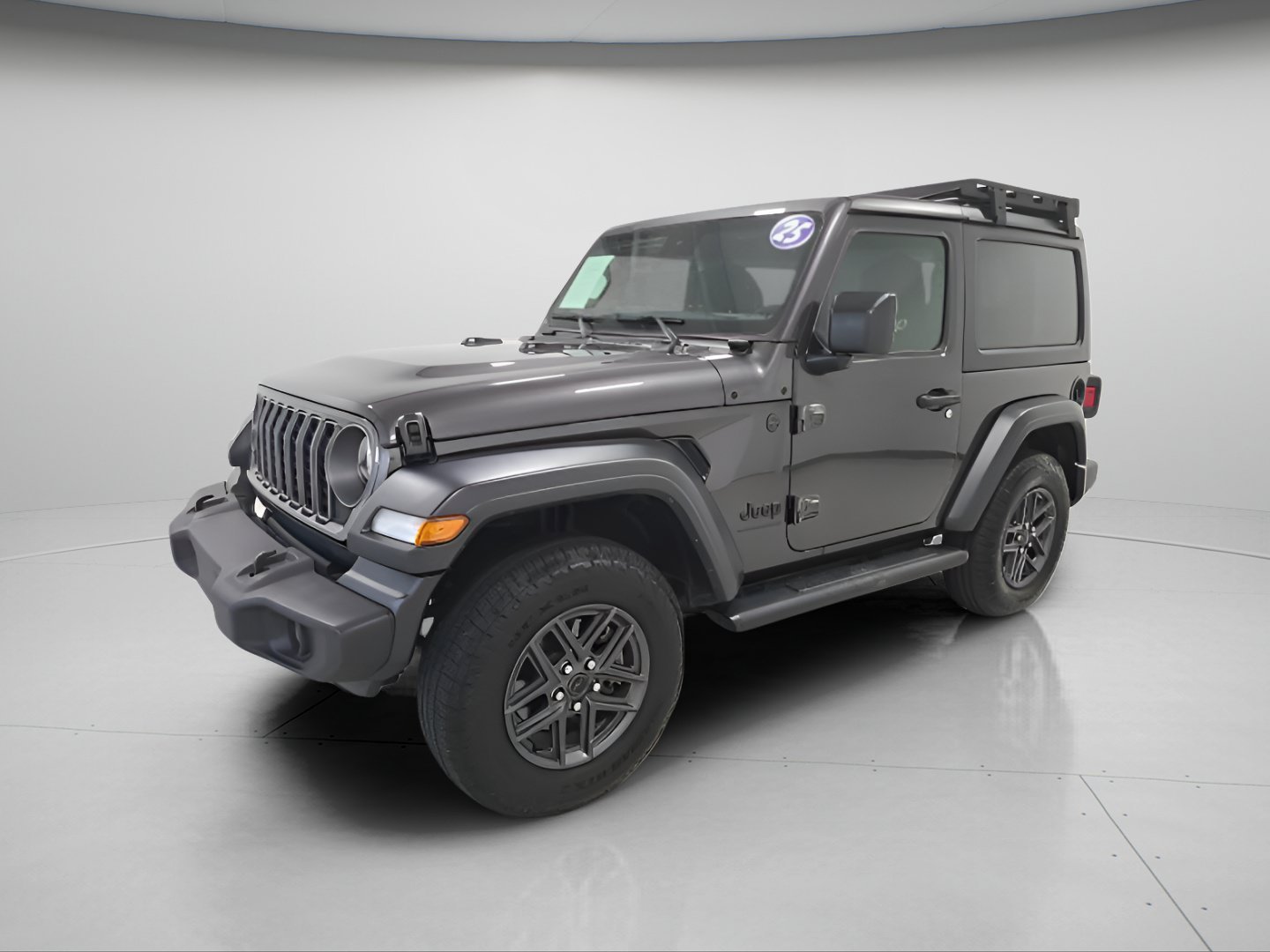 Used 2025 Granite Crystal Metallic Clearcoat Jeep Sport S image 3