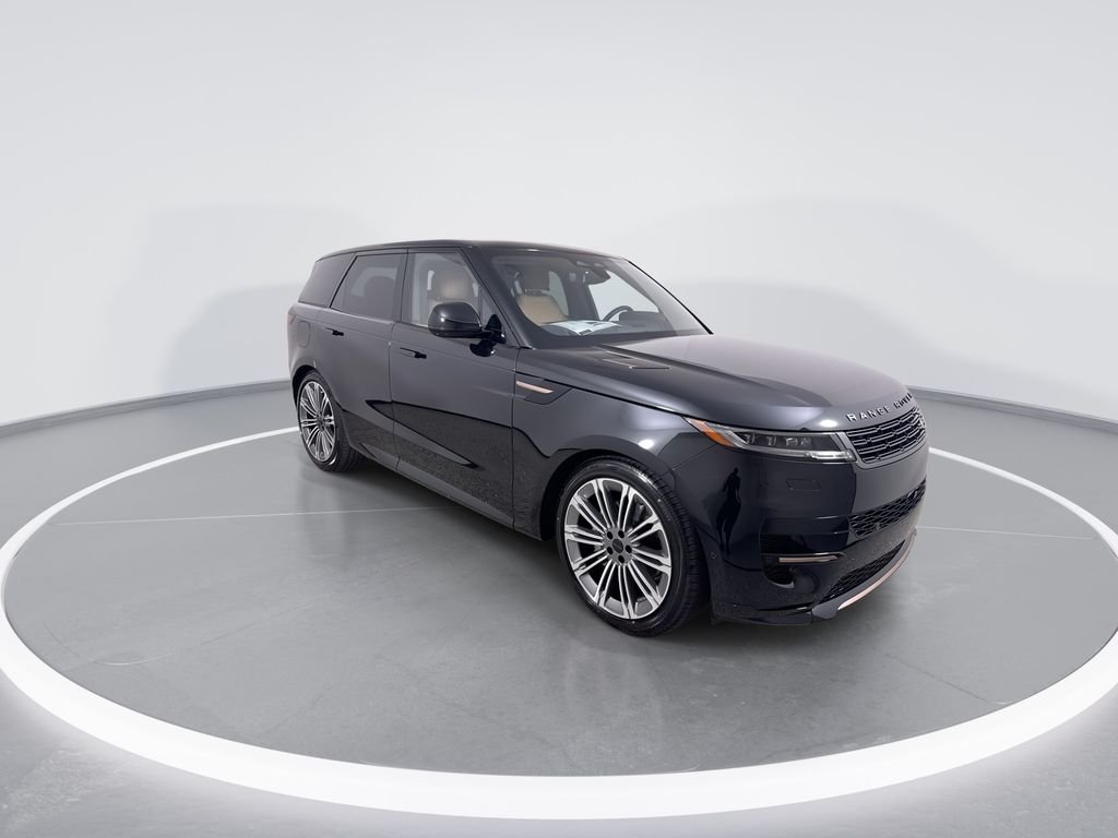 New 2027 Santorini Black Land Rover Dynamic SE image 2
