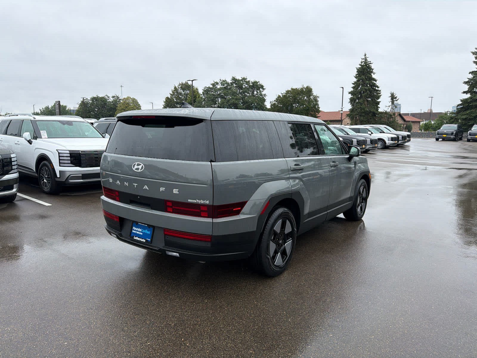 Used 2026 Hampton Gray Hyundai SE image 2