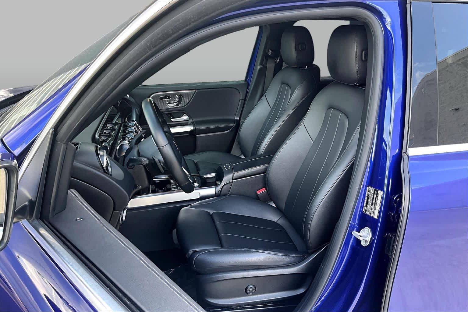 Used 2021 Galaxy Blue Metallic Mercedes-Benz GLB 250 image 8