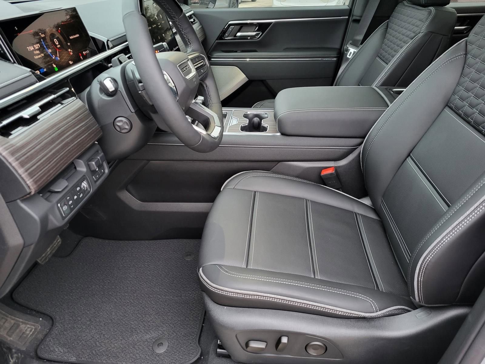 2024 GMC Sierra EV Denali - Photo 7