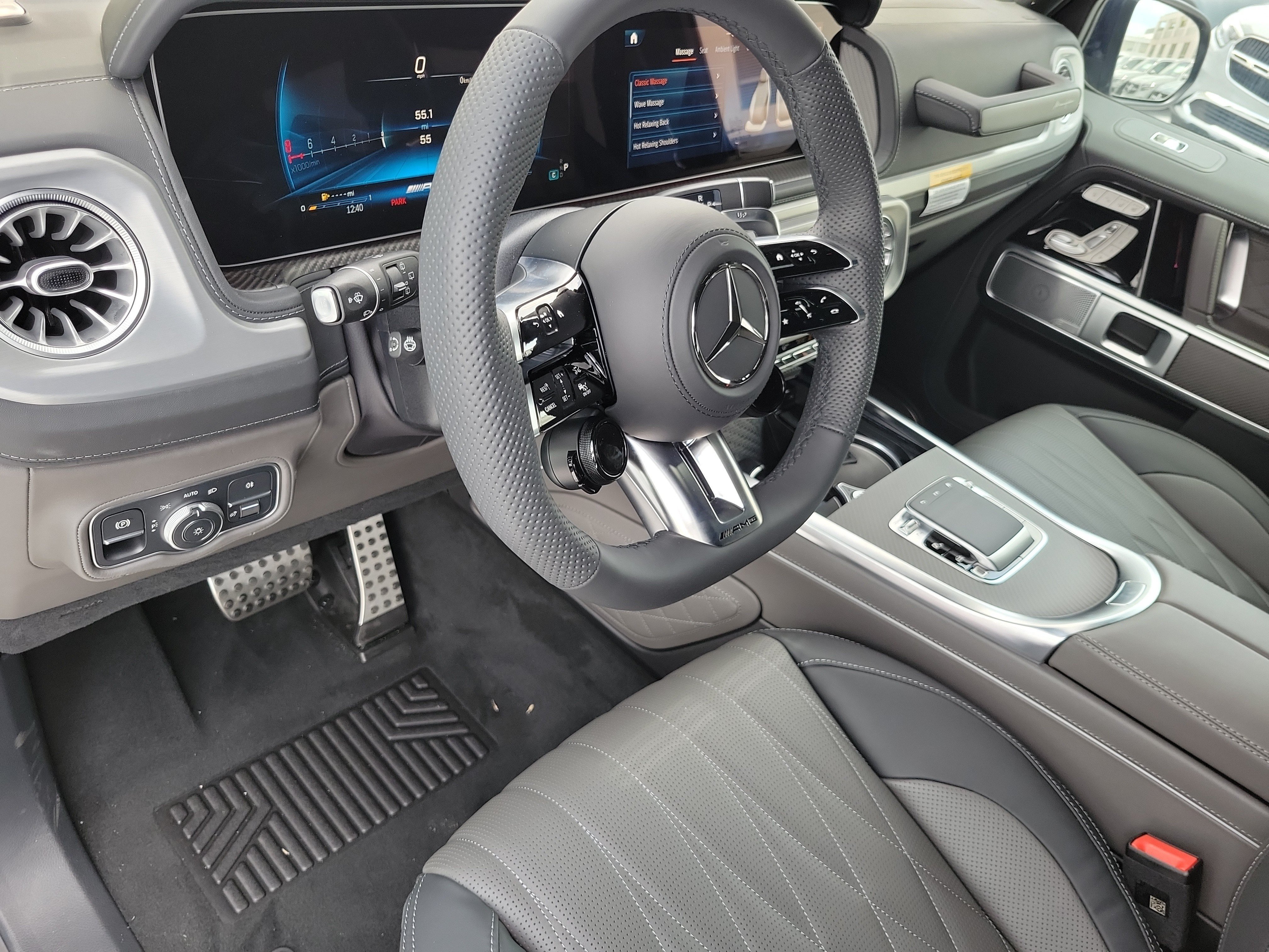 New 2027 MANUFAKTUR Dark Blue Non-Metallic Mercedes-Benz AMG® G 63 SUV image 52