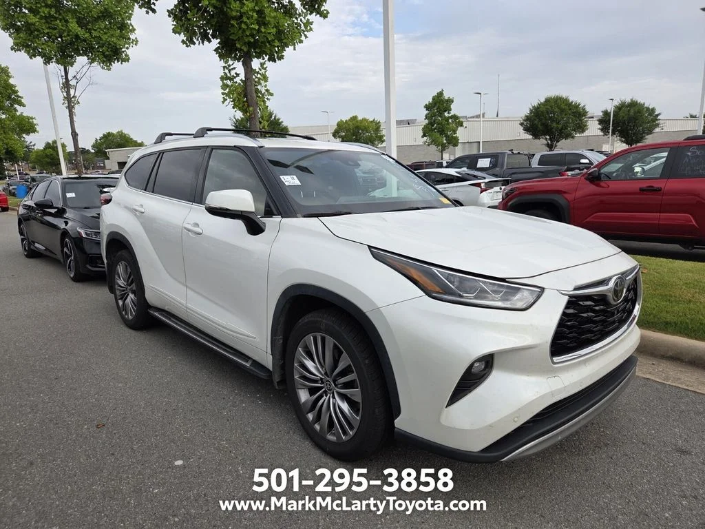 Used 2021 White Toyota Platinum image 3