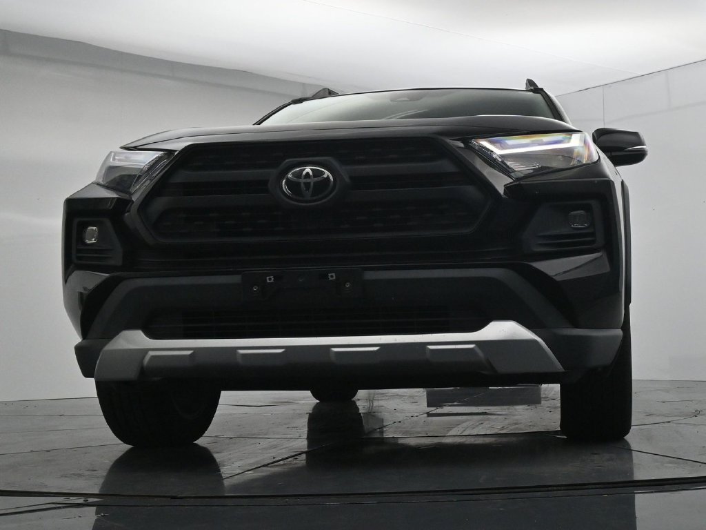 Used 2022 Black Toyota Adventure image 19