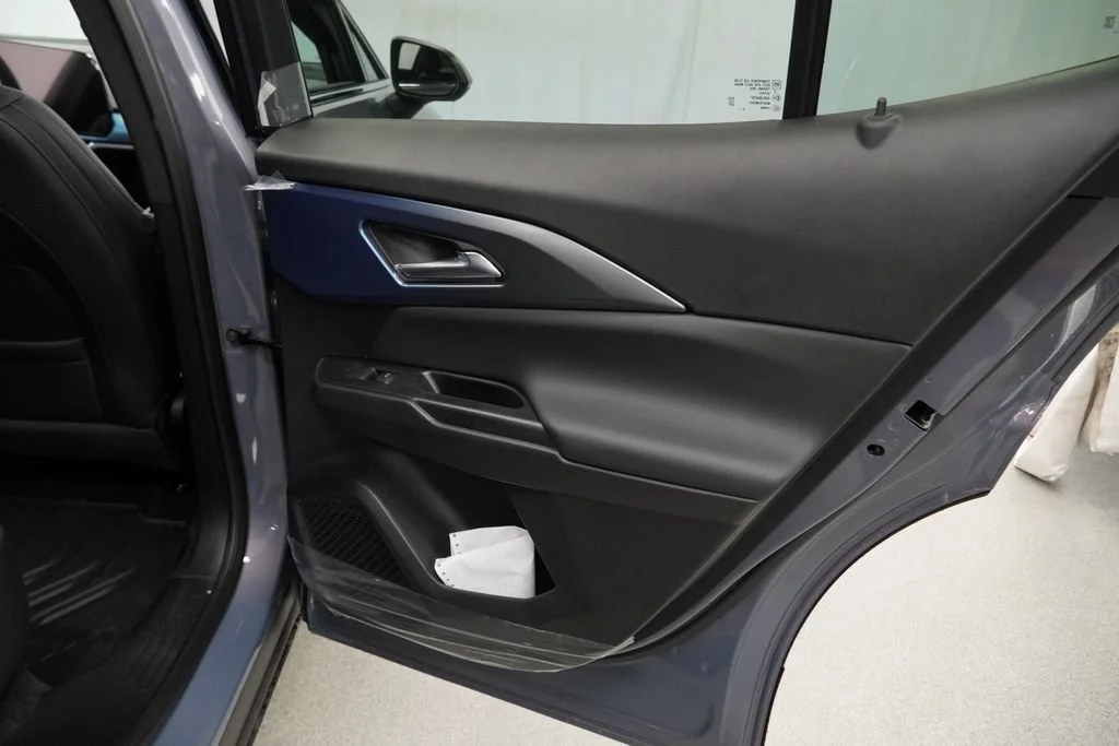 New 2026 Galaxy Gray Metallic Chevrolet LT image 25