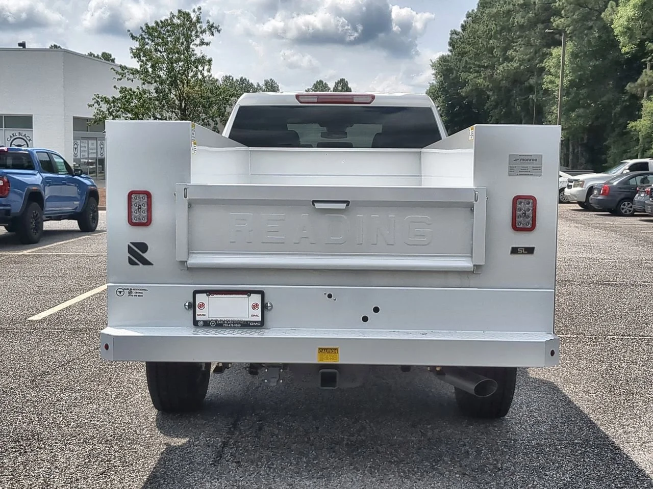 New 2026 Summit White GMC Pro image 7