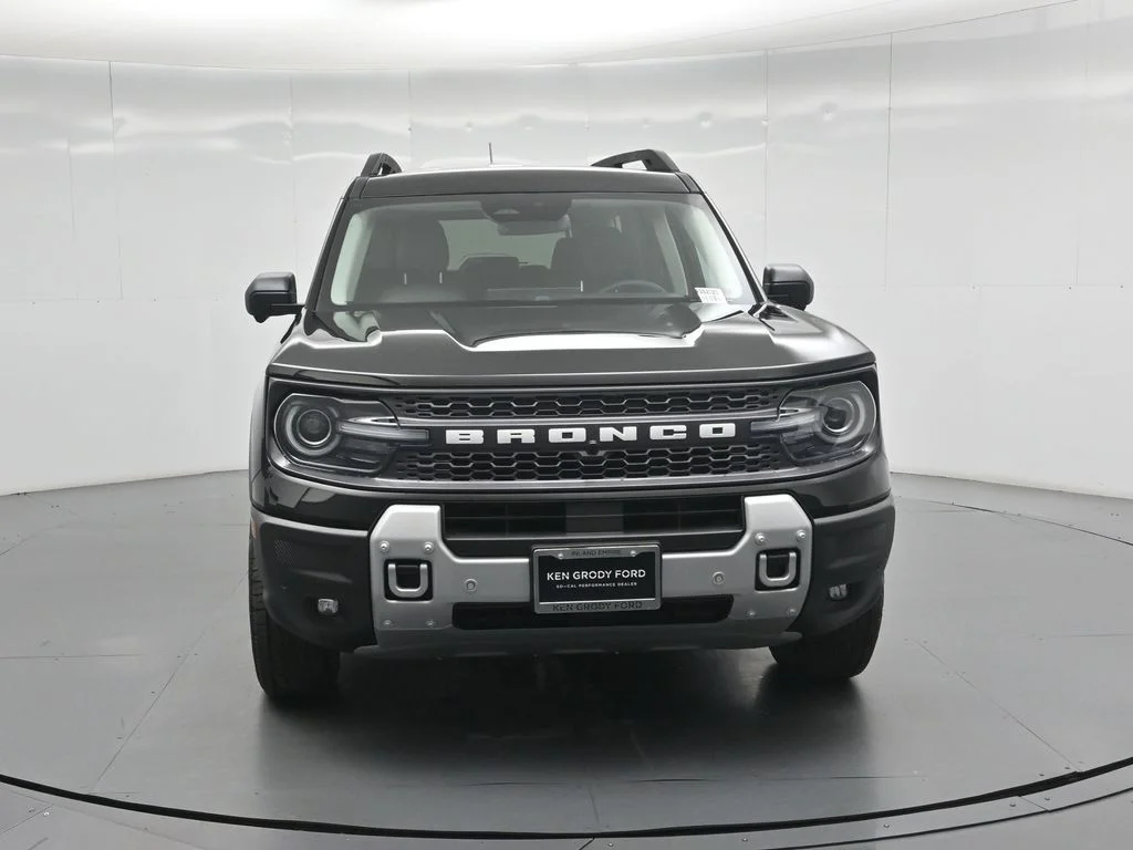 New 2026 Shadow Black Ford Badlands image 41