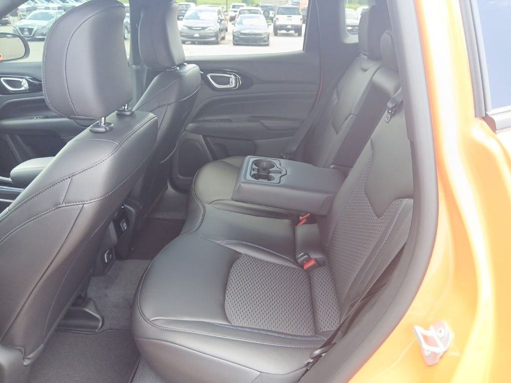 New 2026 Joose Exterior Paint Jeep Latitude image 36