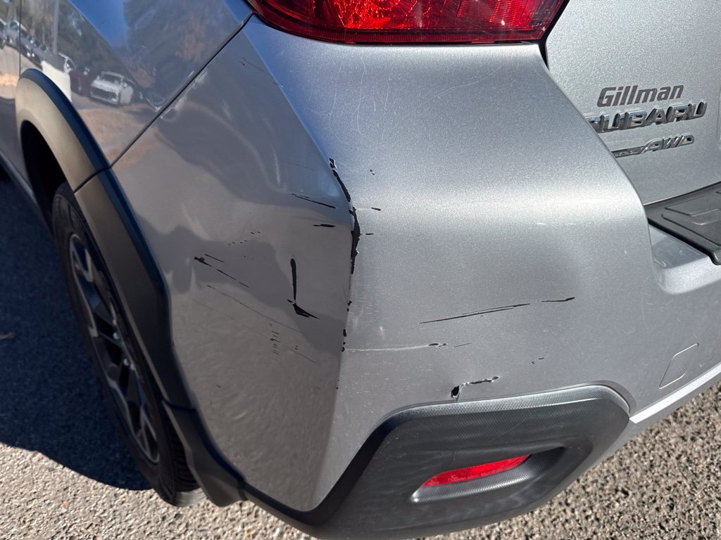 Used 2017 Silver Subaru 2.0i Premium image 9