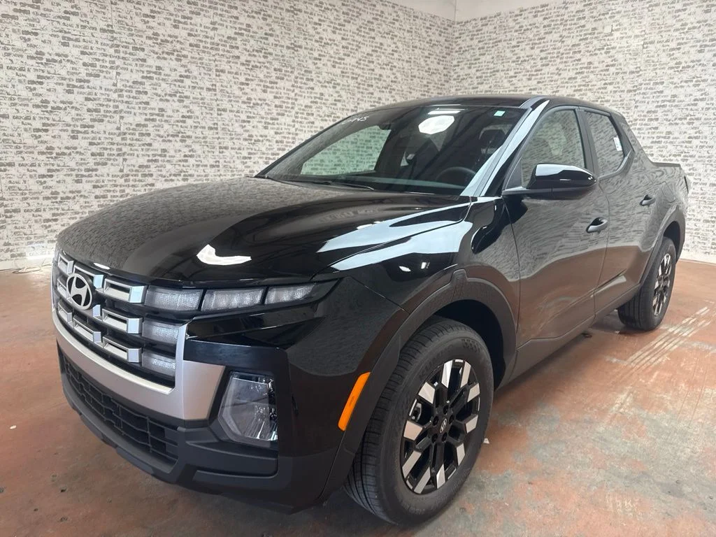New 2027 Phantom Black Hyundai SE image 3