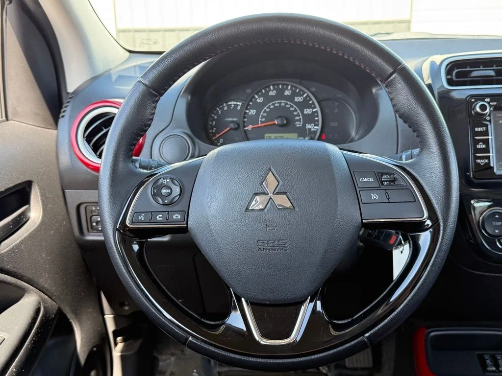Used 2020  Mitsubishi LE image 14