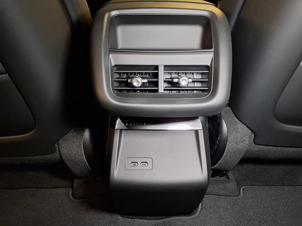2026 Cadillac LYRIQ Sport - Photo 13