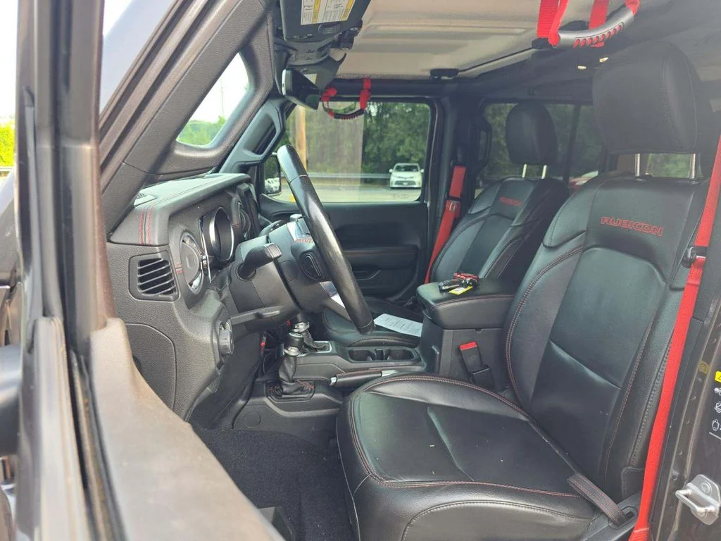 Certified Used 2020 Gray Jeep Unlimited Rubicon image 2