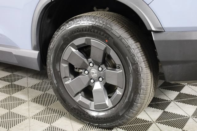 Used 2026 Gray Honda AWD RTL image 11