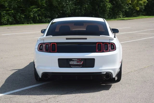 Used 2014 White Ford GT image 20