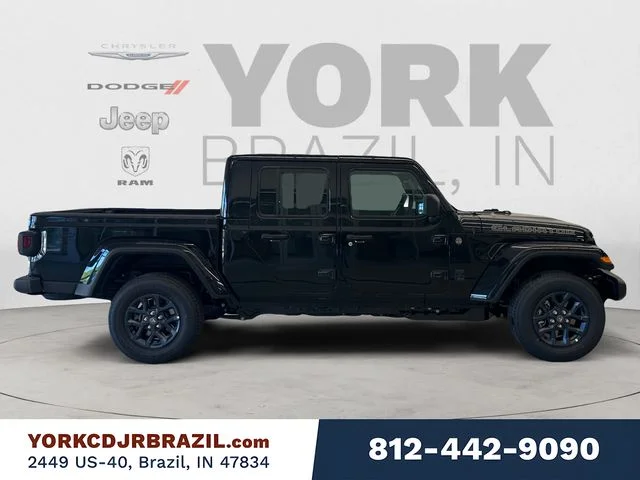New 2026 Black Clear-Coat Exterior Paint Jeep 85th Anniversary Edition image 6