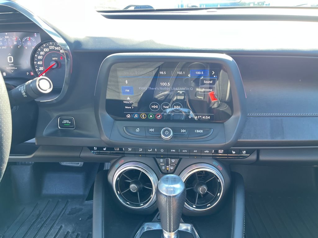 Used 2019 Red Chevrolet 3LT image 16
