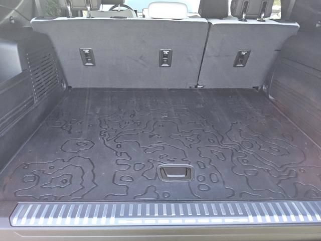 Used 2024 Tide Metallic (Ice Blue) GMC 2X image 5