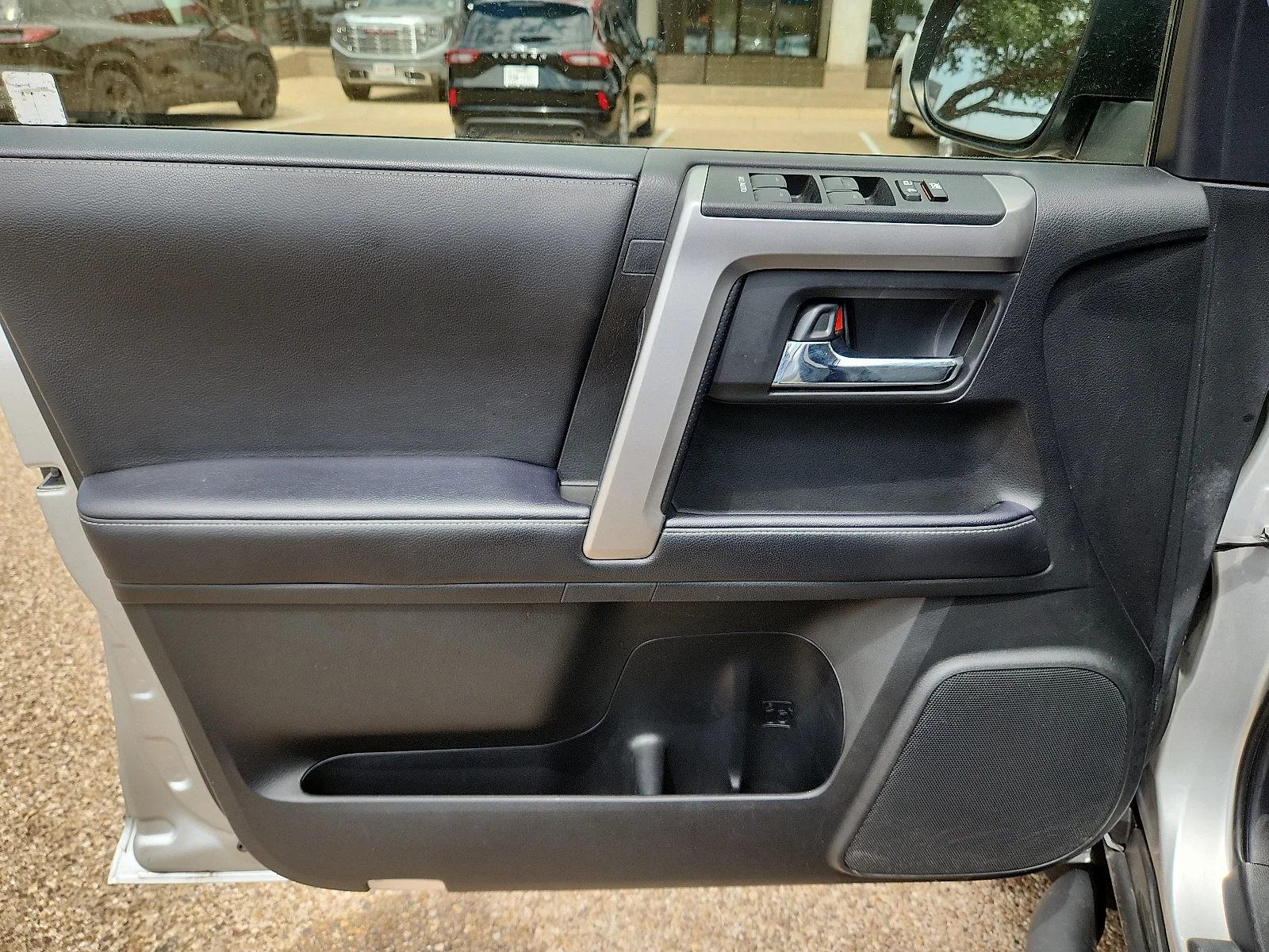 Used 2022 Silver Toyota SR5 Premium image 13