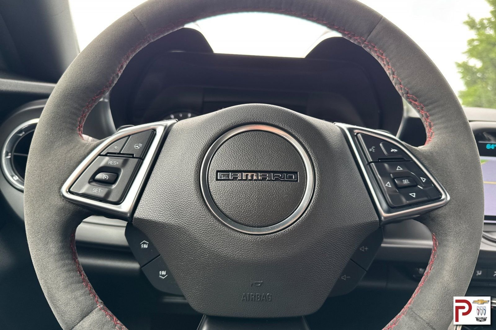 Used 2018 Black Chevrolet ZL1 image 28