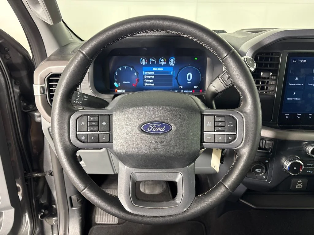 Certified Used 2025 Gray Ford XLT image 19
