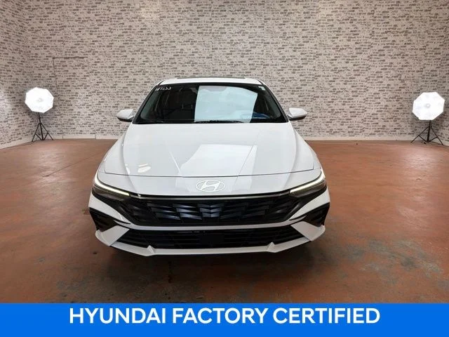 Certified Used 2025 Serenity White Hyundai SEL Convenience image 2