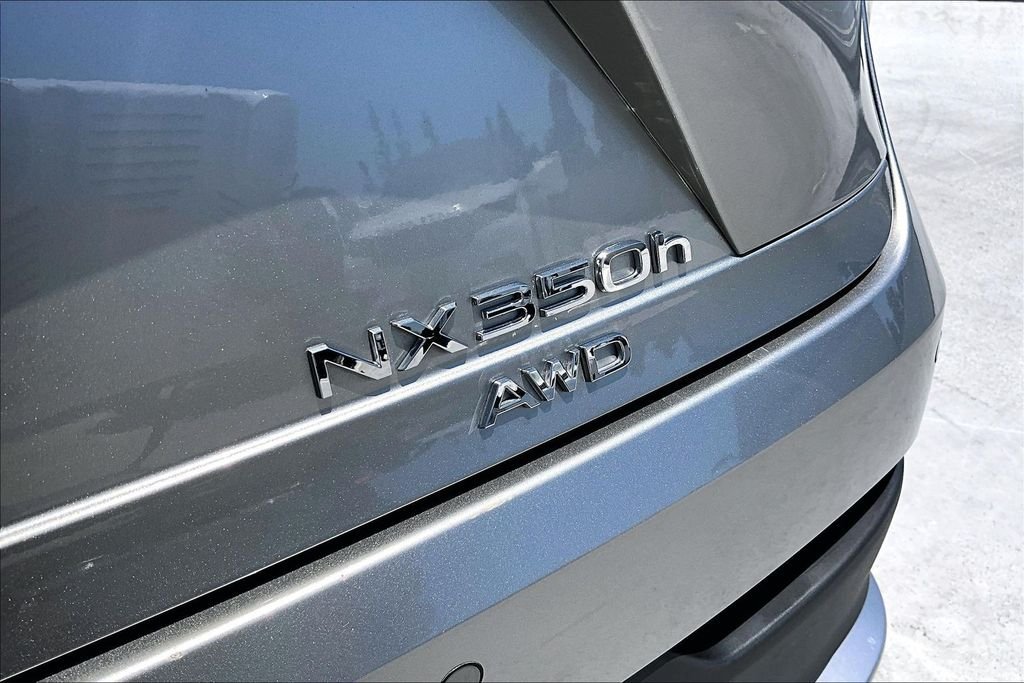 Used 2022 Atomic Silver Lexus 350h Premium image 22