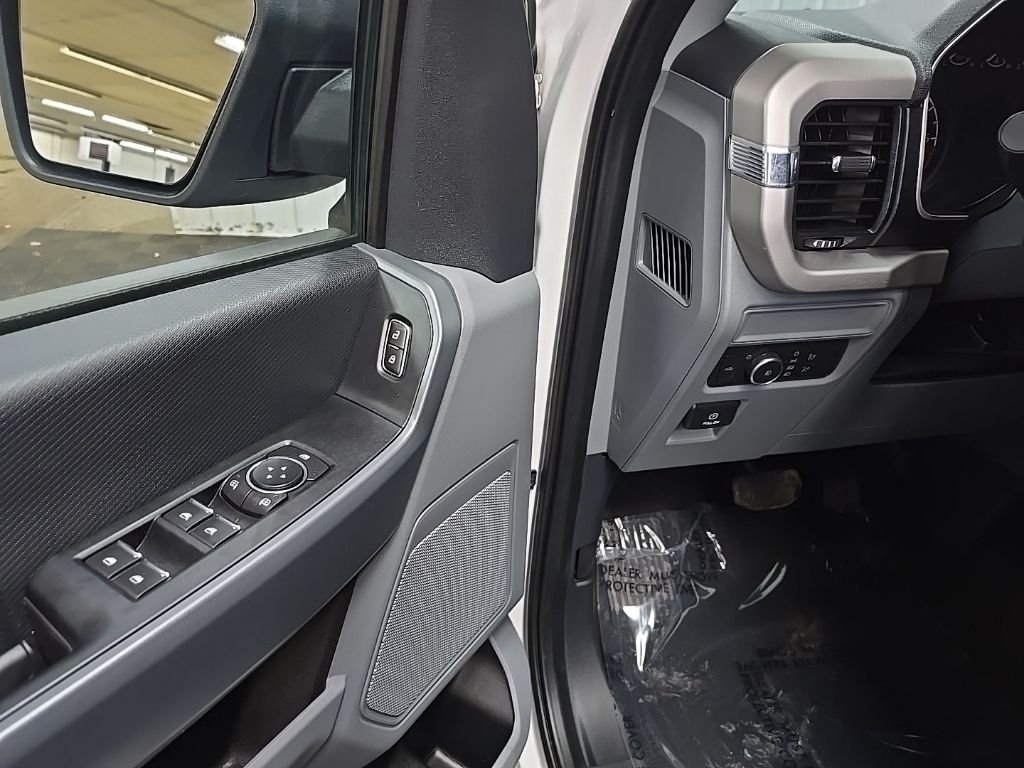Used 2021  Ford XLT image 29