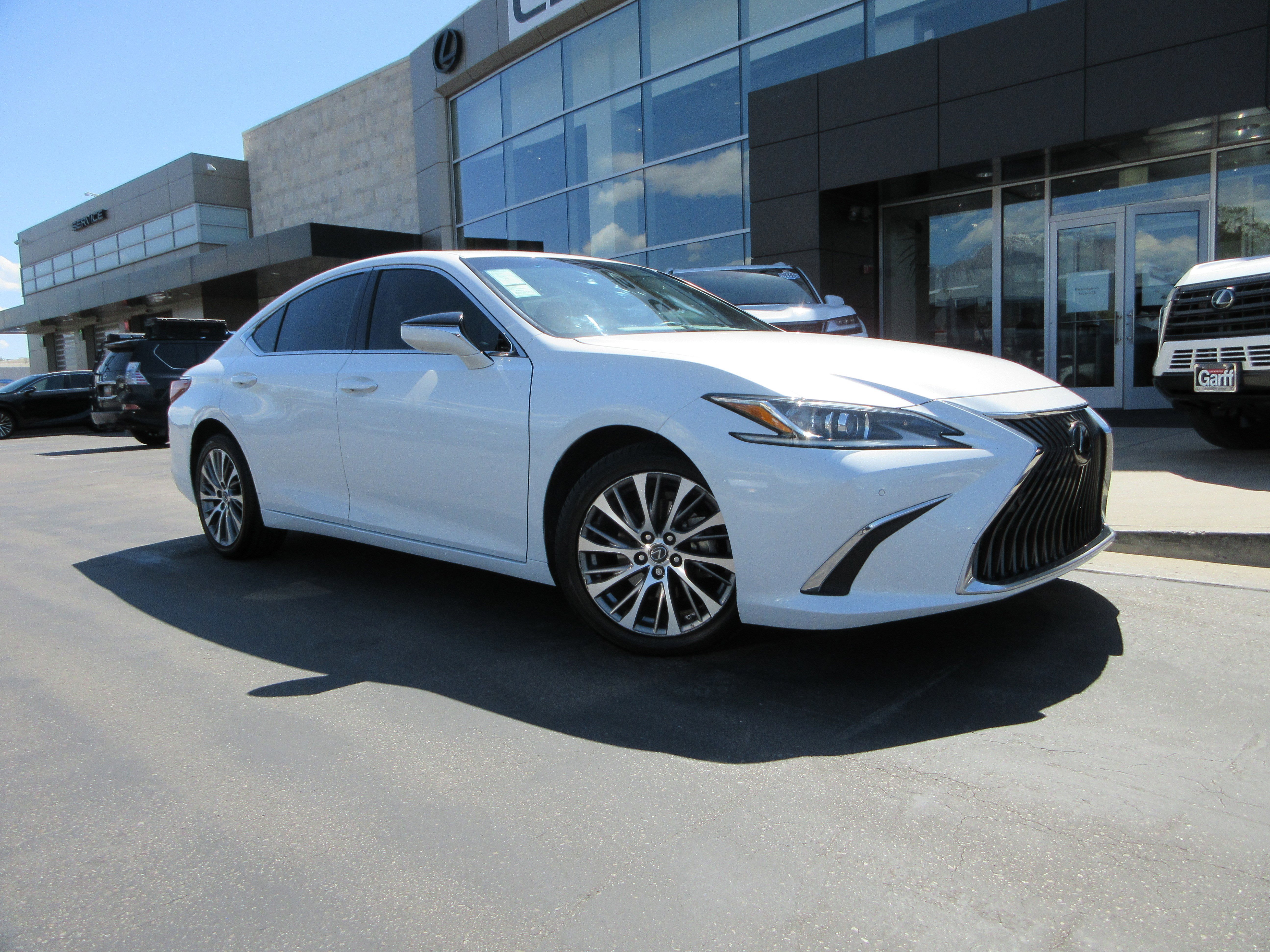 Used 2021 White Lexus 250 image 13
