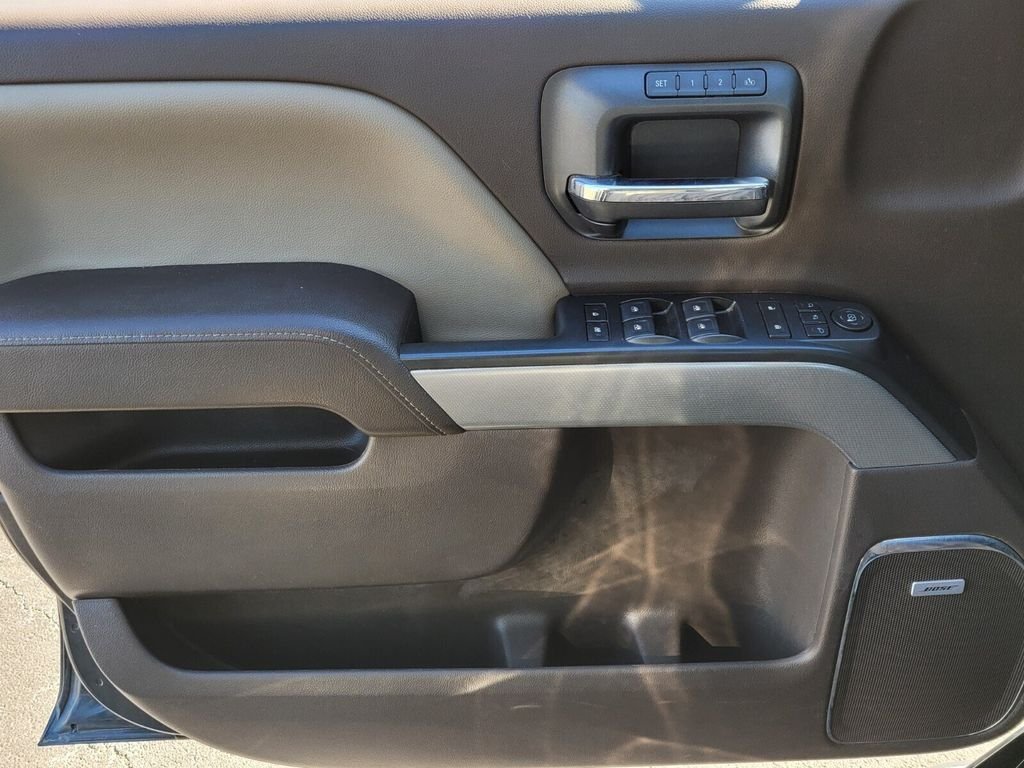 Used 2018 Gray Chevrolet LTZ image 24