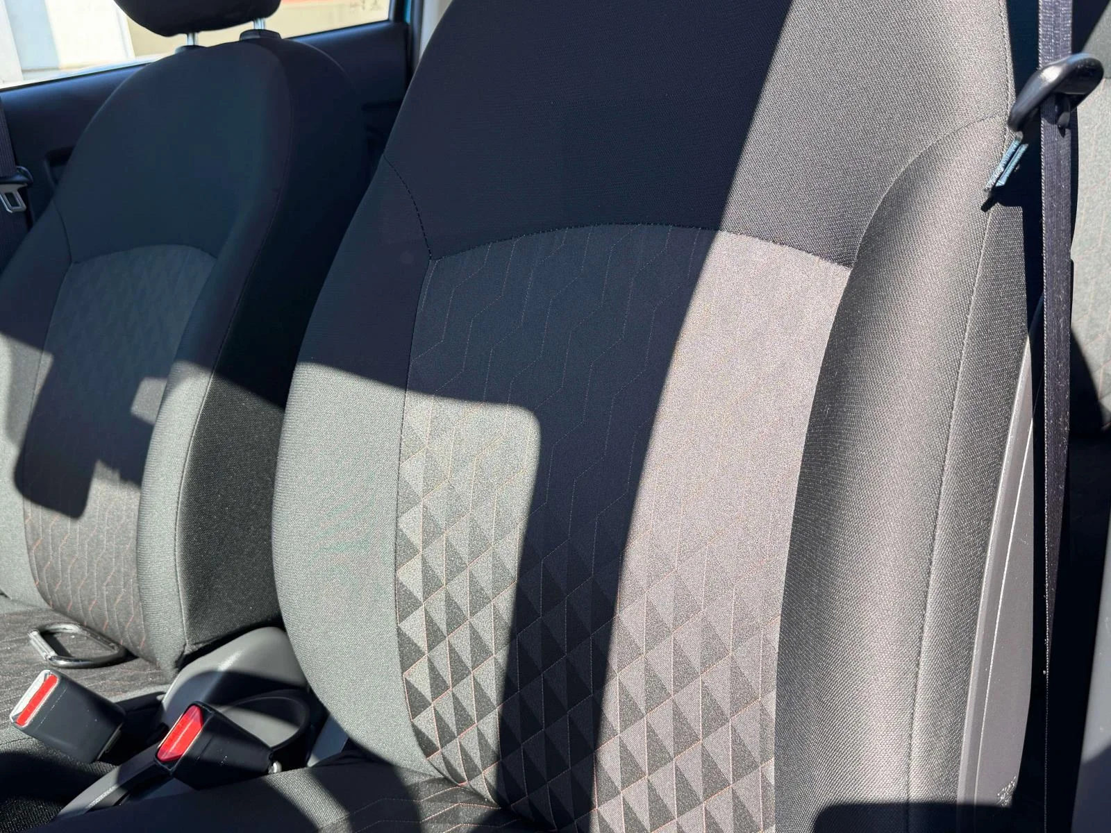 Used 2024 Sapphire Blue Metallic Mitsubishi ES image 27