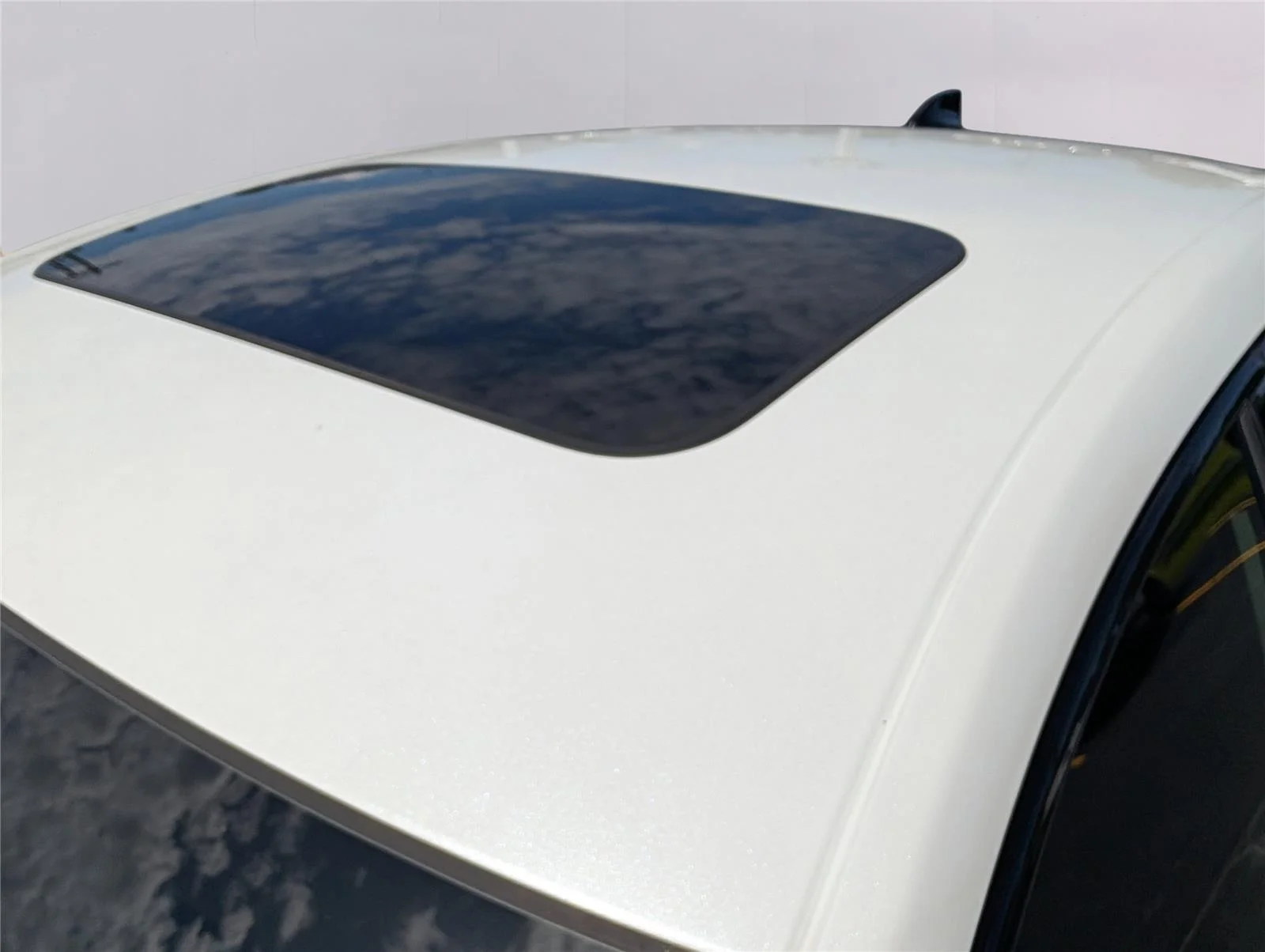 Used 2024 Platinum White Pearl Honda Sport-L image 40
